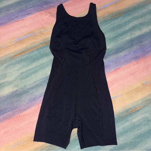 Nike Yoga Luxe Dri-Fit 5 in 1 Jumpsuit Romper size S - Picture 8 of 13